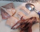 Foto del paso 2 de la receta: Calamares al ajillo y pimentón