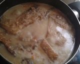Foto del paso 3 de la receta: Pescado bocachico frito y guisado con coco