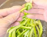 Hình bước làm 2 của món Dưa Chuột Trộn Sốt Chua Cay