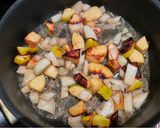 Csirkés birsalmás gnocchi recept fázis 2 fotója