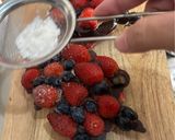 Foto langkah ke 8 dari resep Strawberry Choco Tree (Dessert).