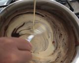 A picture of step 5 of Salted caramel torte.