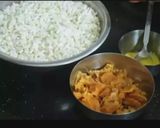 A picture of step 1 of Pumpkin seeds & puffed rice chikki.