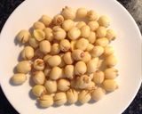 Hình bước làm 2 của món Cơm lá Sen