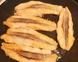 A picture of step 3 of Creamy milky Salmon pasta.