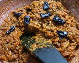A picture of step 8 of Vangyache (baingan) bharta.