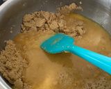 A picture of step 3 of Custard semolina shiro.