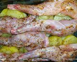 Foto del paso 3 de la receta: Manos de conejo al horno