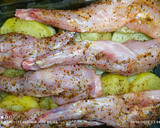 Foto del paso 3 de la receta: Manos de conejo al horno