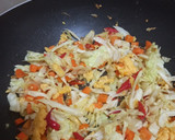Foto langkah ke 3 dari resep Nasi Goreng Sayur.