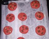 A picture of step 4 of Red velvet chocolate cookies.
