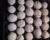 Foto del paso 4 de la receta: Pancitos de Salame