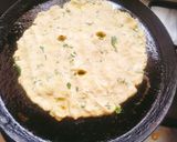 A picture of step 5 of Jowar methi thepla (Sindhi style jowar methi dhoda).