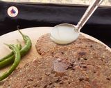 A picture of step 4 of Flax Seeds Oats Bhakhri.