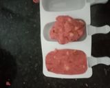Foto del paso 3 de la receta: Paletas de chocolate rellenas de bizcochuelo