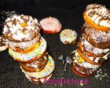 A picture of step 8 of Center filled Donuts.