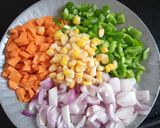 A picture of step 1 of Pizza Cups (Kids Special).