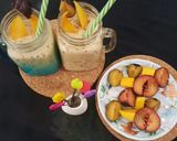 A picture of step 4 of Plum & Mango Smoothie.