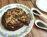 ব্যানানা ওয়ালনাট ব্রাউনি টপিং উইথ চকলেট সস(Banana walnut brownie chocolate sauce recipe in Bengali) রেসিপি ধাপ - 4 ছবি