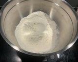 A picture of step 1 of Crêpes.