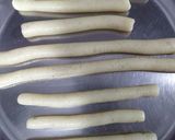 A picture of step 4 of Kaju Roll.