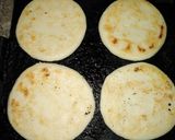 Foto del paso 4 de la receta: Arepas Venezolanas