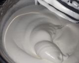 عکس مرحله 2 از دستور اینم کیک اسفنجی سالگرد ازدواجمون
