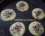 Foto langkah ke 4 dari resep Kue Cubit Teflon | anak kost| murah meriah| cemilan.