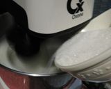 Foto langkah ke 2 dari resep Tres Leches (Milk Bath Cake).