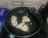 Foto langkah ke 5 dari resep Chicken Breast Garlic Steak.