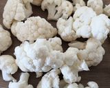 Une image de l'étape 1 de Gratin de chou-fleur et pommes de terre.