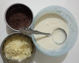 Foto langkah ke 4 dari resep Martabak Lipat Keju & Cokelat.