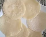 A picture of step 25 of Chatti Pathiri.