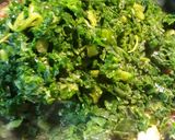 A picture of step 3 of Creamy Kale and Chicken.