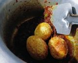 A picture of step 6 of Egg Curry.