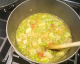 Foto del paso 3 de la receta: Sopa de habas y arvejas tiernas.