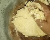 A picture of step 9 of Masala fried chicken fillet stuffed bun in pateela.