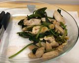 清爽蒜炒雞肉河粉的食譜步驟3照片