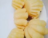 Hình bước làm 3 của món Bánh bông lan hấp Mã Lai
