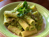 Rigatoni con Pesto di Zucchine e Speck