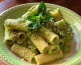 Foto del passaggio 7 della ricetta Rigatoni con Pesto di Zucchine e Speck