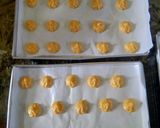 Foto langkah ke 5 dari resep Soes Kering Isi Coklat.