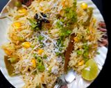 कॉर्न-मटार पुलाव (Corn Matar Pulao Recipe In Marathi) रेसिपी स्टेप 4 फोटो