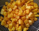 Foto langkah ke 1 dari resep Sambal kentang goreng.