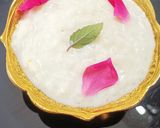 A picture of step 4 of Rice kheer.