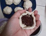 Foto langkah ke 4 dari resep Hotteok (Korean Sweet Pancake).