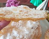 Foto del passaggio 7 della ricetta Chiacchiere di carnevale svizzere🎊🎊🎊🎊🎉🎉🎉