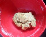 A picture of step 4 of Potato Carrot Paratha.