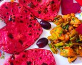 बीटरुट हार्ट शेप पिंक फुल्का (Beetroot heart shape pink fulka recipe in Hindi) रेसिपी चरण 11 फोटो