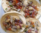 Foto del paso 3 de la receta: Tostadas de setas a la mexicana